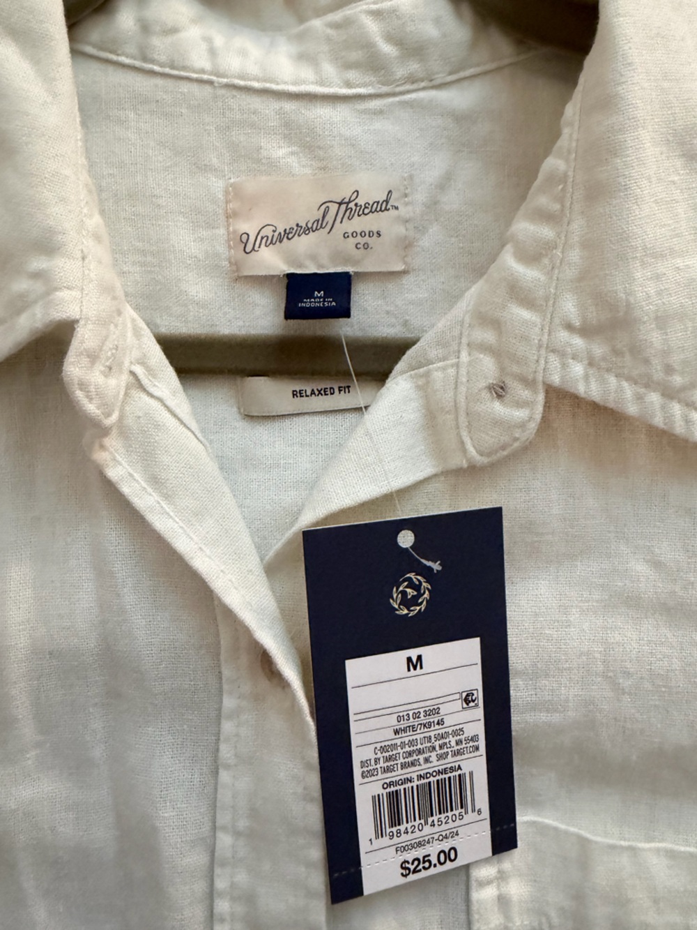 Universal Thread Button-Down - Picture 2 of 3